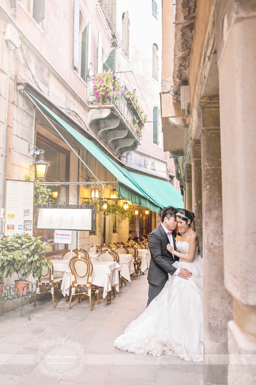 Alucinarte-films-Claudette-montero-destination-wedding-photography-venice-day-after-shooting-piazza-san-marco-venecia-italy-logo-3643