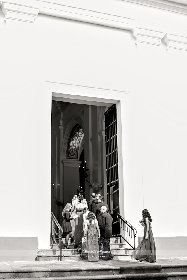 claudette-montero-destination-wedding-photographer-puerto-rico-antiguo-casino-alucinarte-films-eventus-by-zahira-akua-idalis-san-juan-cathedral-blog-3489